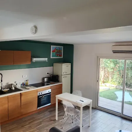 T2 Bord De Avec Grand Jardin Apartment