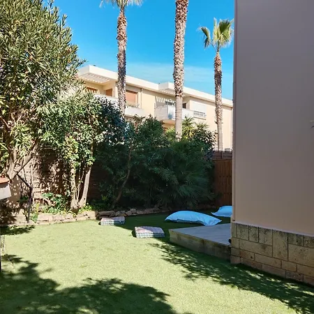 T2 Bord De Avec Grand Jardin Apartment